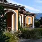Le Primule ستريزا