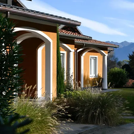Le Primule Stresa
